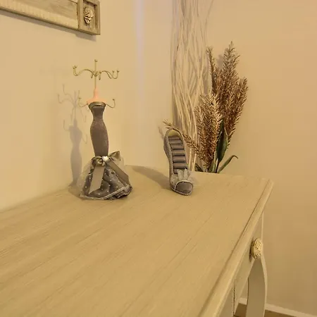 Theoni's * Xylokastro