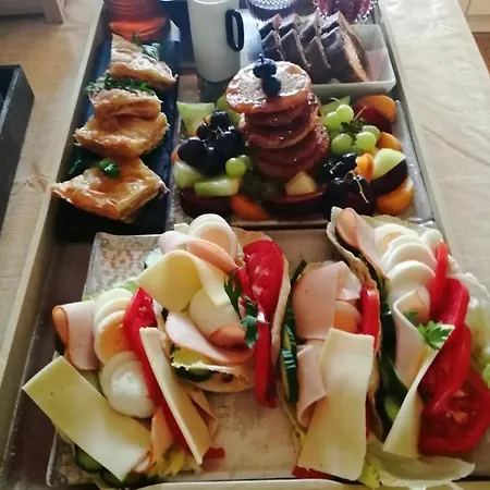 Apartament Theoni's *