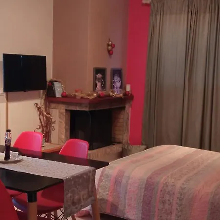 Theoni's * Xylokastro