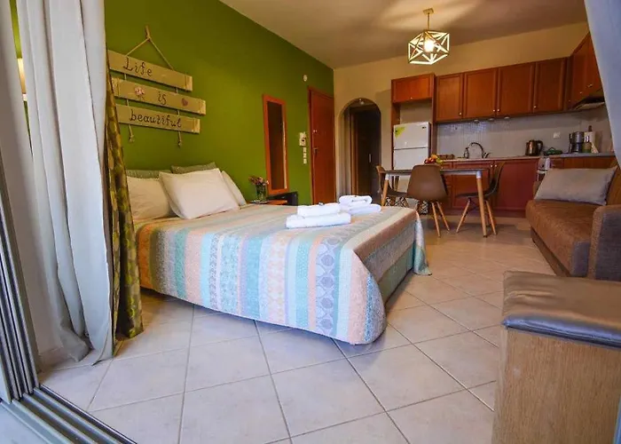 Theoni's Apartamento