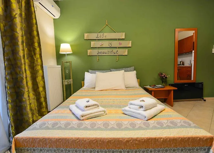 公寓 Theoni's 西洛卡特伦